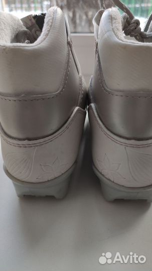 Лыжные ботинки 35 размер