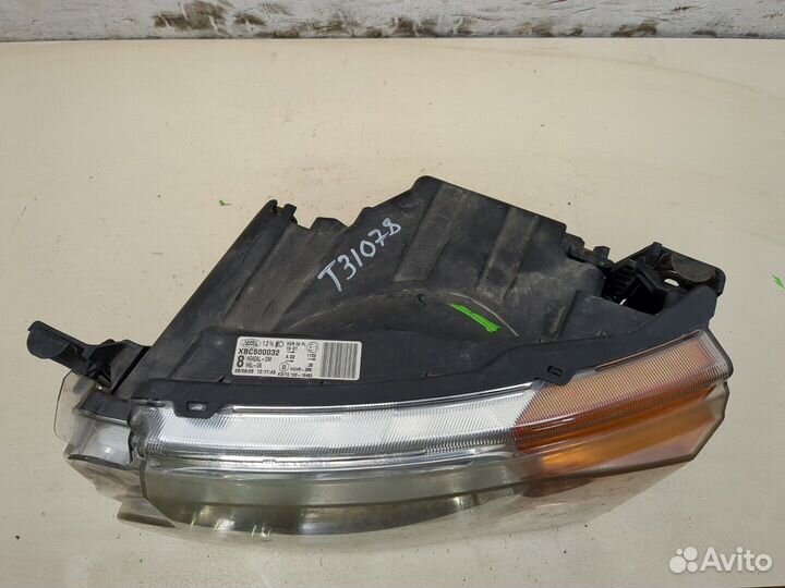 Фара (передняя) Land Rover Discovery 3, 2005