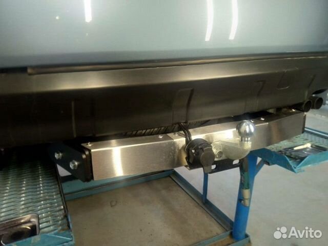 Фаркоп установка тсу Mitsubishi Outlander XL, 2005