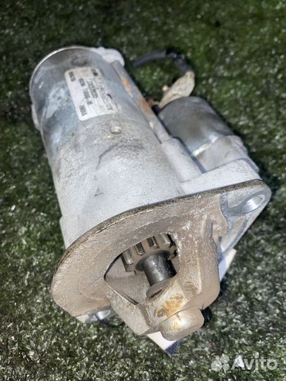 Стартер B5254T10 Volvo V70 XC70 BW SZ 31268035