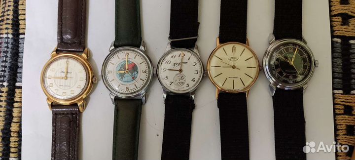 Часы СССР Кировские Родина Вымпел Спутник