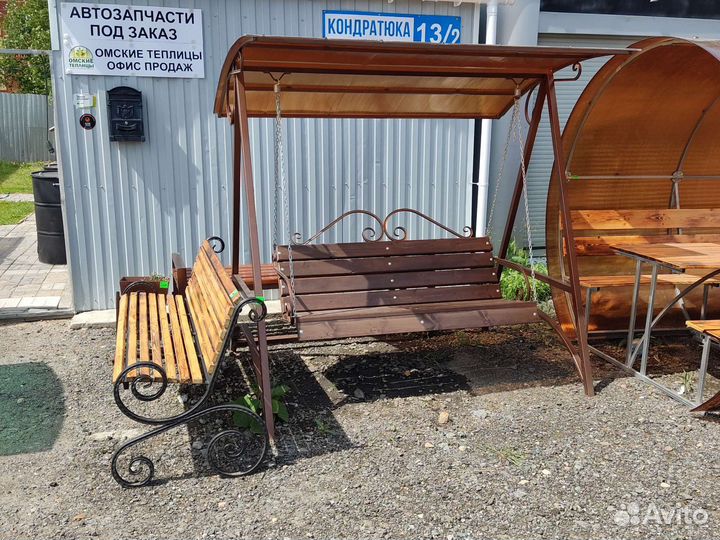 Садовая качеля