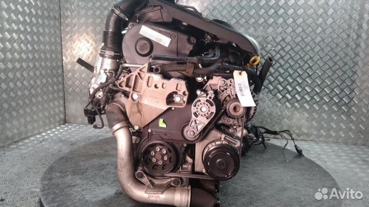 Двигатель к Volkswagen Passat B6 2005-2010 AXX