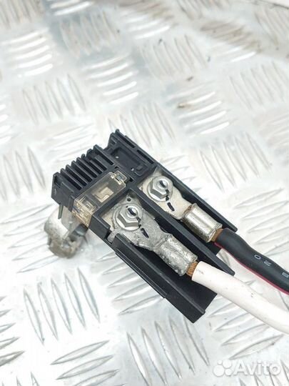 Клемма аккумулятора плюс Mazda 3 BL (2008—2011)