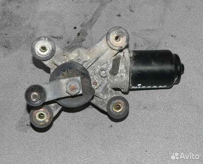 Моторчик дворников Nissan Maxima A33