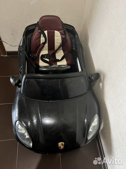 Детский электромобиль porsche