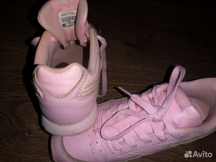 Кроссовки reebok для девочки