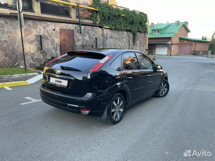 Ford Focus 2.0 AT, 2007, 200 000 км