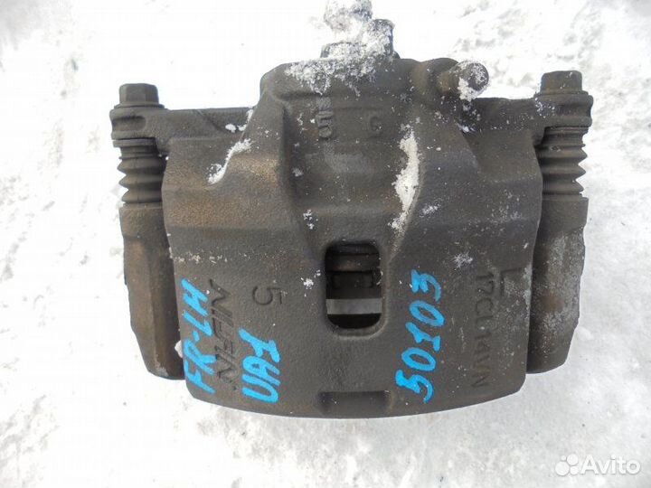 Суппорт передний левый Honda Inspire UA1 G20A