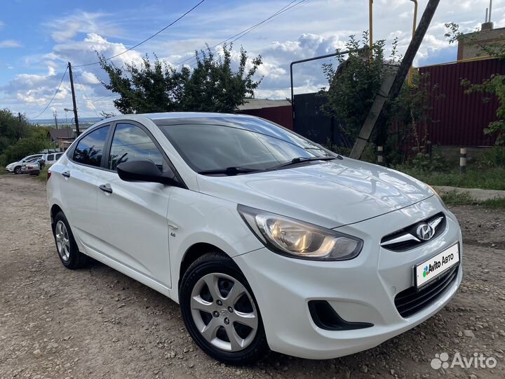 Hyundai Solaris 1.6 AT, 2014, 72 000 км