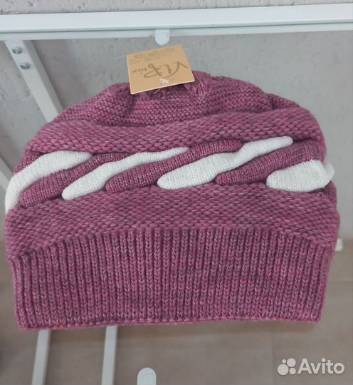 Объёмная шапка (40 акрил, 60 шерсть)