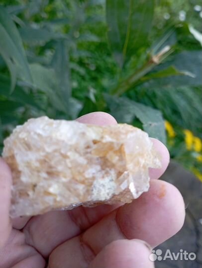 Горный хрусталь друза