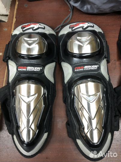 Защита коленей и локтей