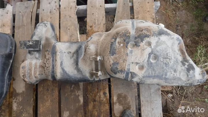 Бак топливный Nissan Note (E11) 2004-2013