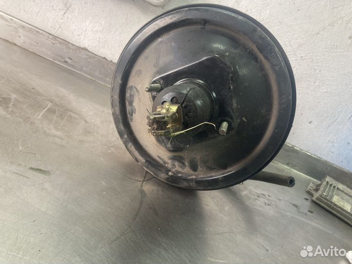 Главный тормозной цилиндр nissan Серена с23