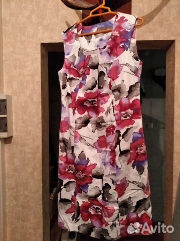 Платья женские новые