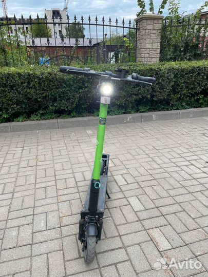 Электросамокат Mankeel B1D