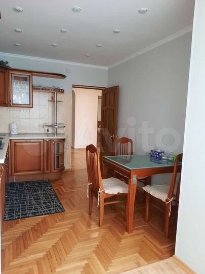 2-к. квартира, 55 м², 5/5 эт.