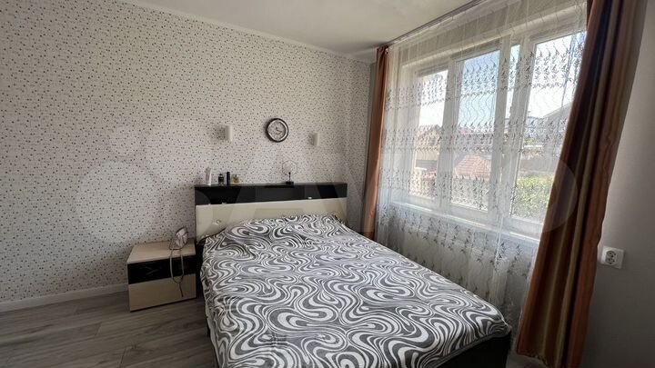 1-к. квартира, 40 м², 3/3 эт.