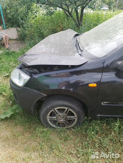 LADA Granta 1.6 МТ, 2012, битый, 160 000 км