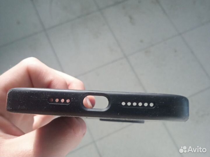 Чехол на iPhone 12