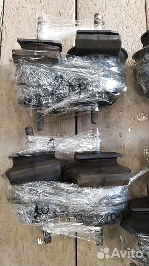 Подушка двигателя lexus LS 430