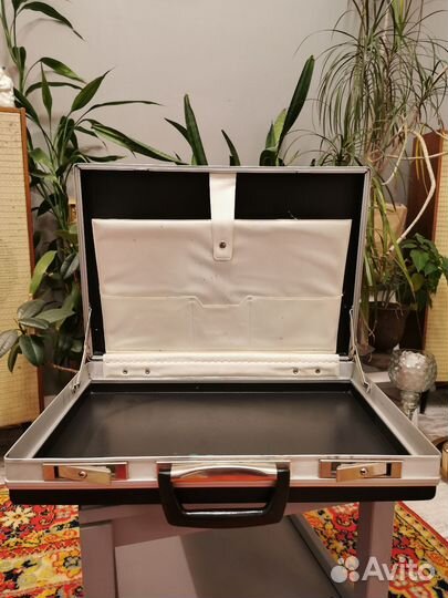 Кейс дипломат СССР