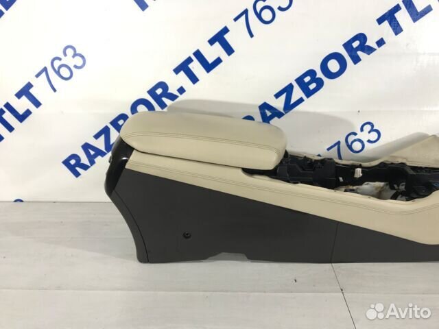 Центральная консоль KIA quoris 3.8 ат