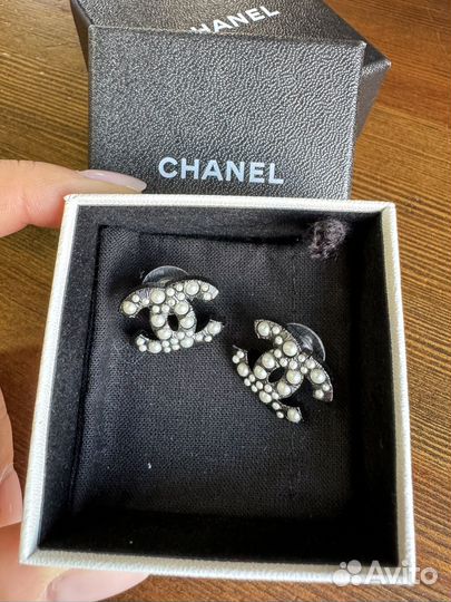 Серьги Chanel новые