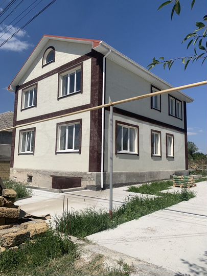 Дом 274 м² на участке 10 сот.