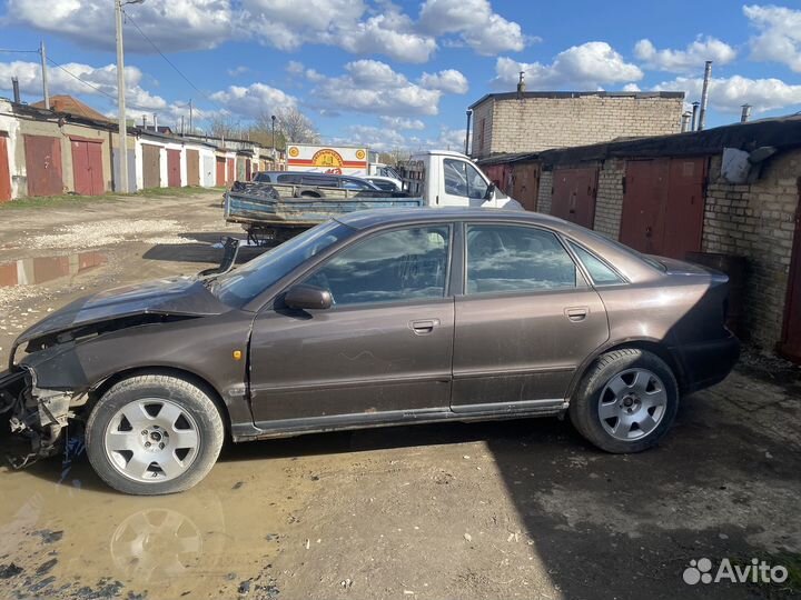 Audi a4 b5 разбор