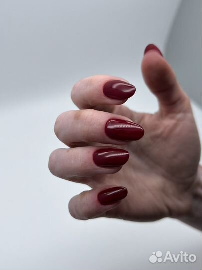 Маникюр, покрытие гель-лак. Стерильно, безопасно