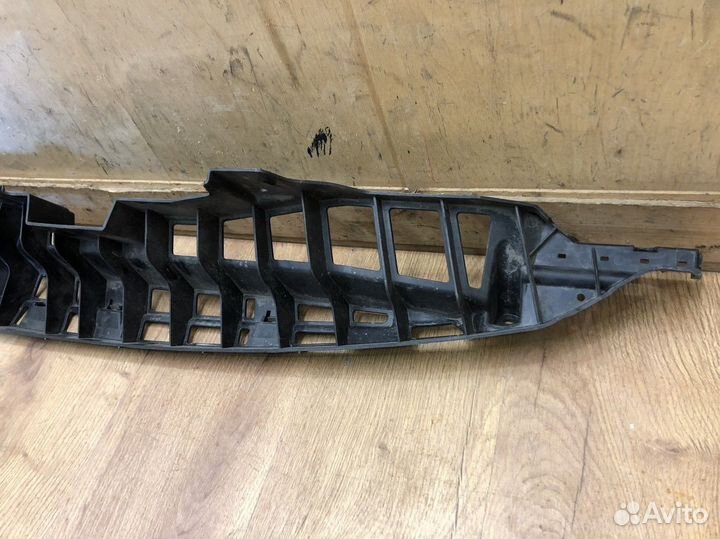 Кронштейн заднего бампера Land Rover Range Rover S