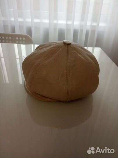 Берет женский