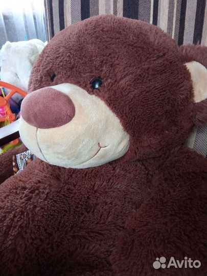 Большие плюшевые медведи