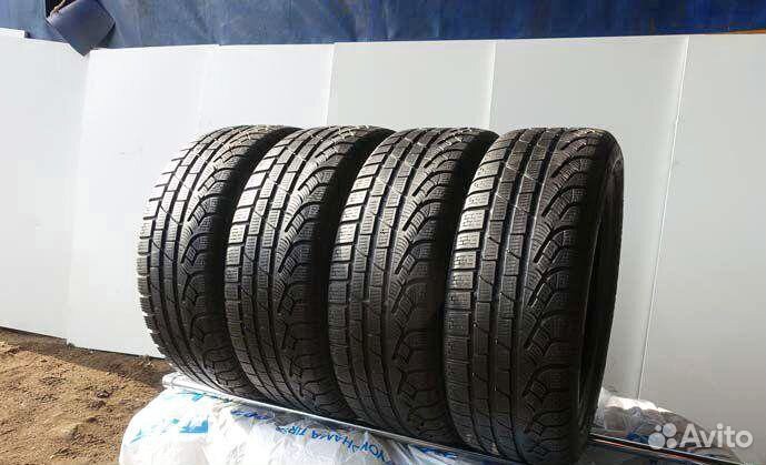 Pirelli Winter Sottozero 210 235/55 R17