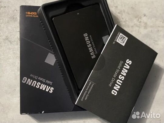 SSD Samsung 870 evo 250 GB новый