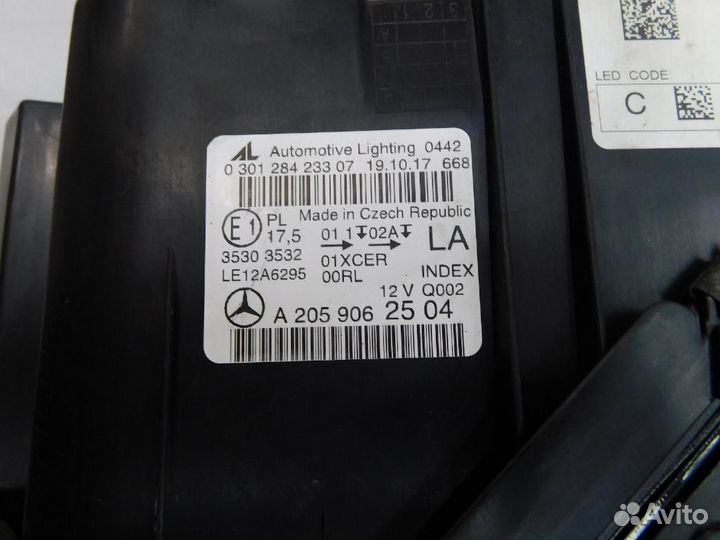 Фара левая Mercedes-Benz C-Class