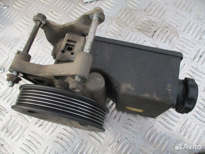 Насос гидроусилителя SsangYong Kyron 2.0 D