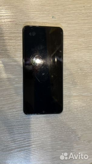 Продам телефон