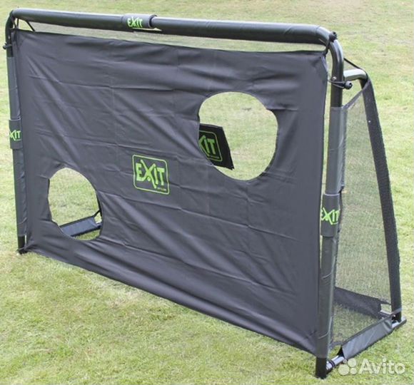 Футбольные ворота с креплением к земле