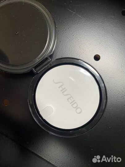 Тональный крем и кушон Shiseido