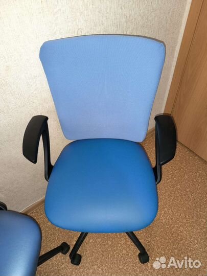 Компьютерное кресло ткань кожа 5