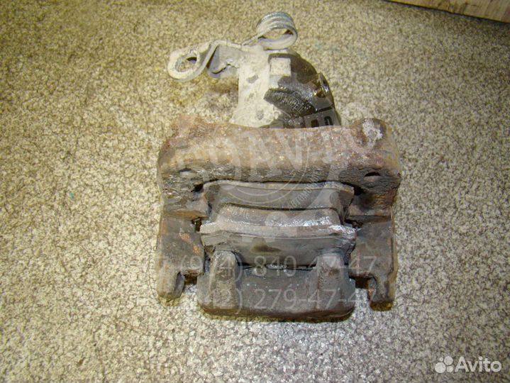 Суппорт задний левый Peugeot 308