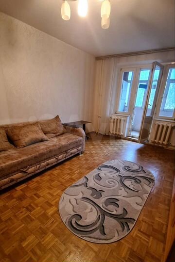 1-к. квартира, 37 м², 2/5 эт.