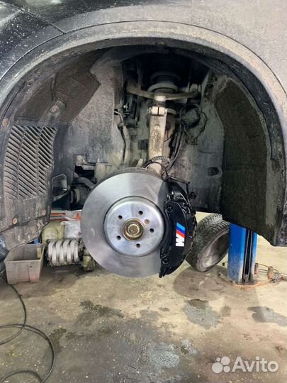 Суппорта BMW X5M E70 F15 F16 Brembo