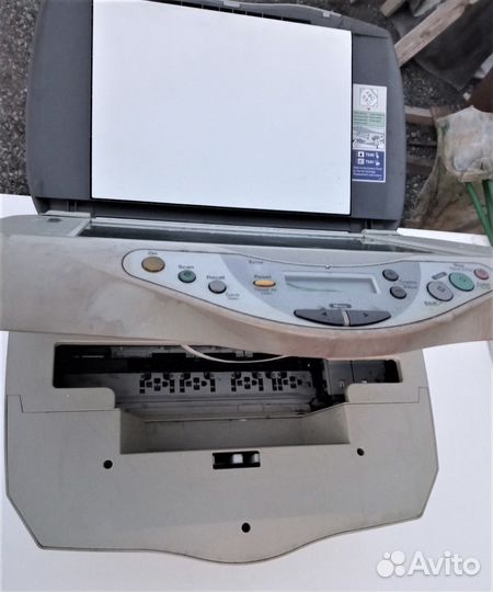Принтер струйный эпсон 3200 можно на запчасти