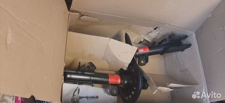 Стойки передние