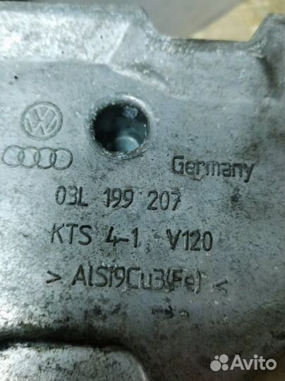 Кронштейн двигателя Volkswagen Tiguan 5N1 cbab