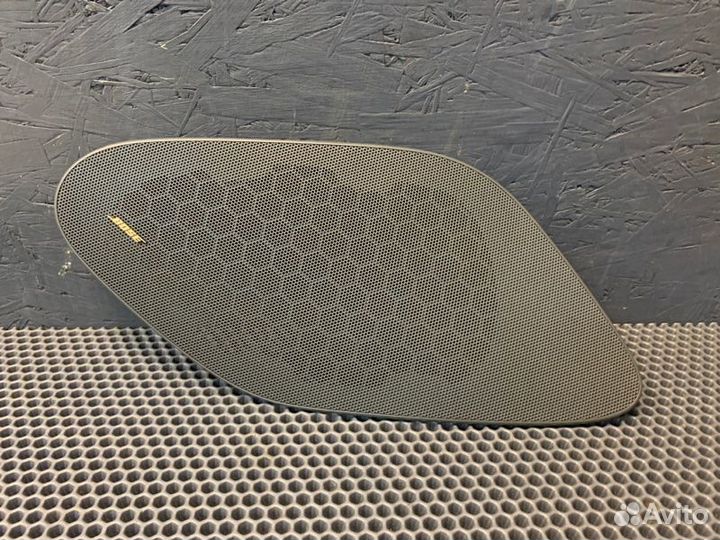 Крышка динамика правая Mercedes-Benz Sl500 230.475